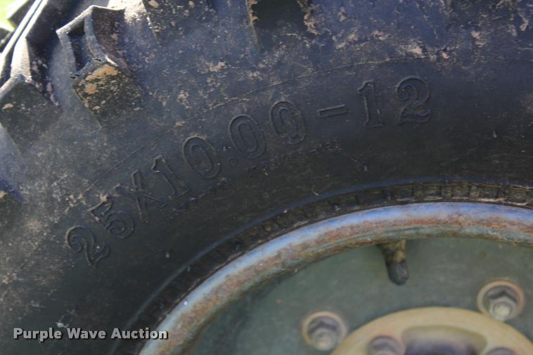 image for item AQ9532 2001 Suzuki King Quad ATV