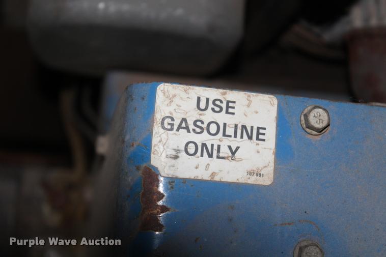 image for item AQ9544 Miller Roughneck 2E welder/generator