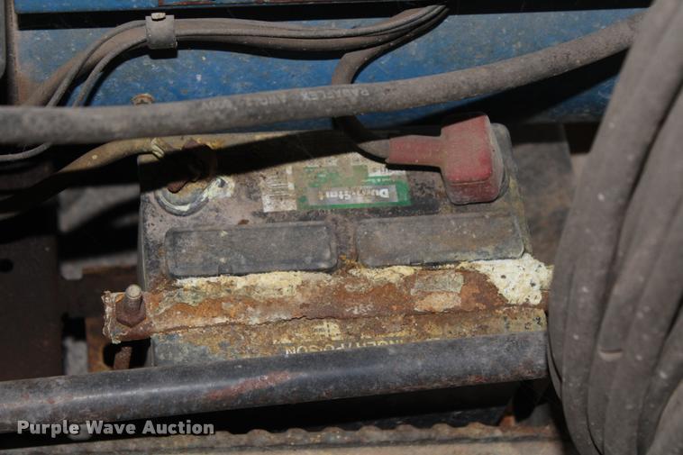 image for item AQ9544 Miller Roughneck 2E welder/generator