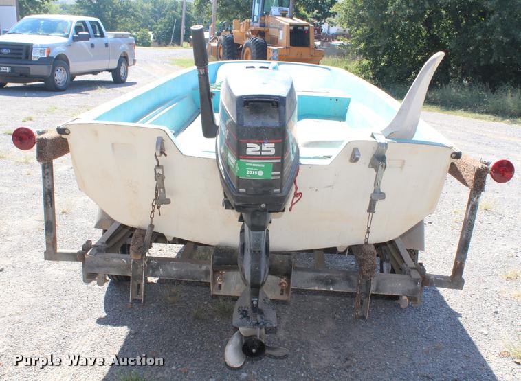 image for item AQ9546 1971 Boston Wahler boat