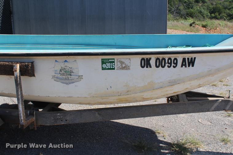 image for item AQ9546 1971 Boston Wahler boat