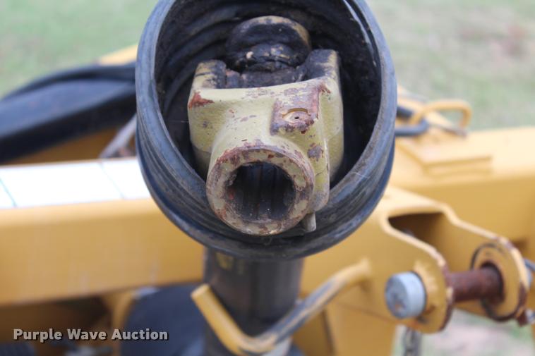 image for item AQ9557 Vermeer 5030 disc mower