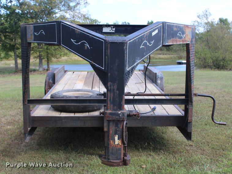 image for item AQ9559 1993 Starlite equipment trailer
