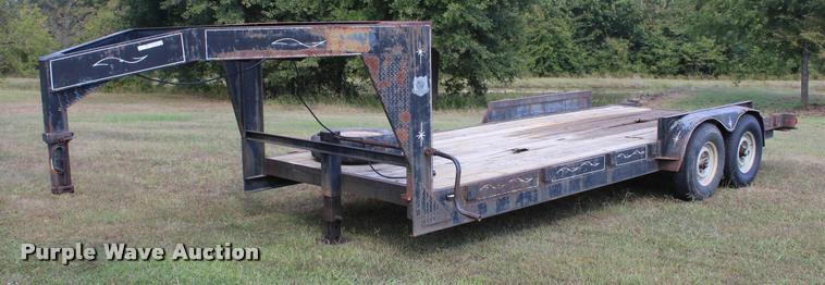 image for item AQ9559 1993 Starlite equipment trailer