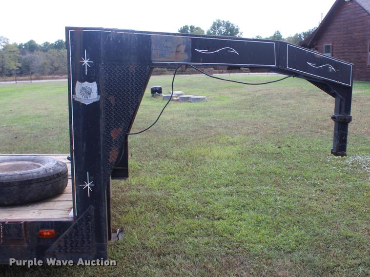 image for item AQ9559 1993 Starlite equipment trailer