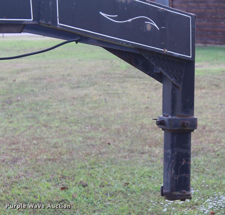 image for item AQ9559 1993 Starlite equipment trailer