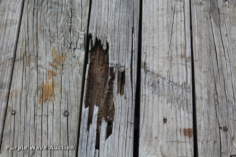 image for item AQ9559 1993 Starlite equipment trailer