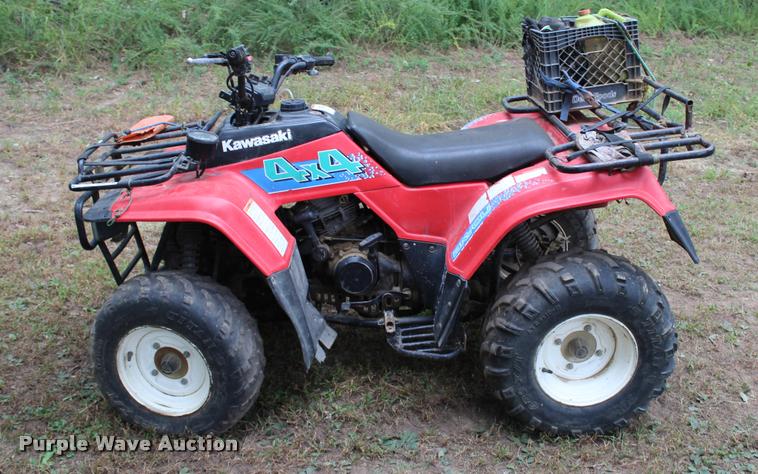 image for item AQ9573 1994 Kawasaki Bayou ATV