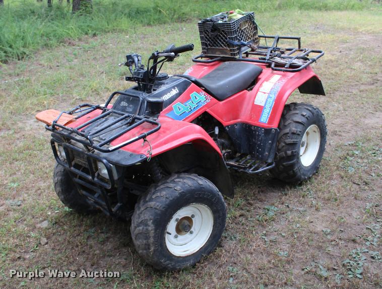 image for item AQ9573 1994 Kawasaki Bayou ATV