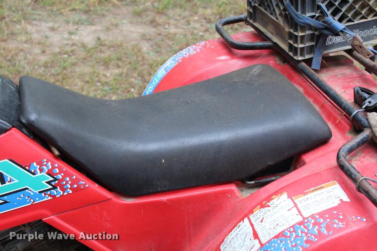 image for item AQ9573 1994 Kawasaki Bayou ATV