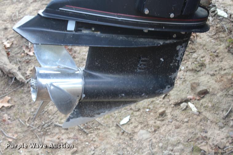 image for item AQ9577 1997 Blue Wave 189 v-bottom boat