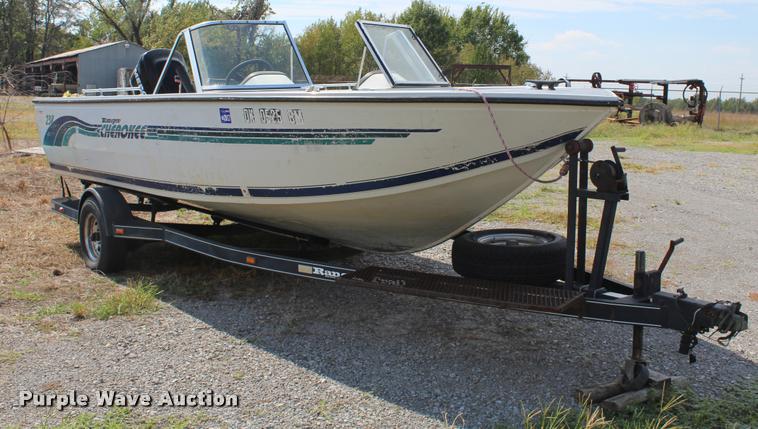 image for item AQ9585 1996 Ranger Cherokee 238 v-bottom boat