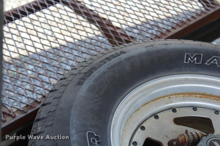 image for item AQ9585 1996 Ranger Cherokee 238 v-bottom boat