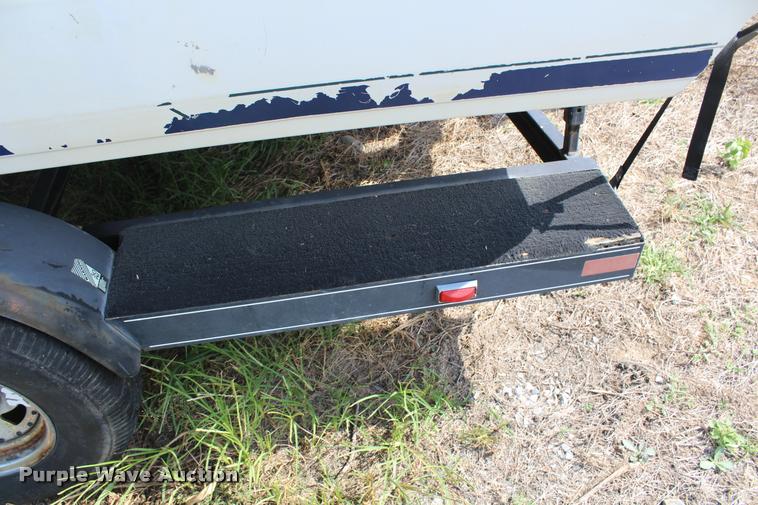image for item AQ9585 1996 Ranger Cherokee 238 v-bottom boat