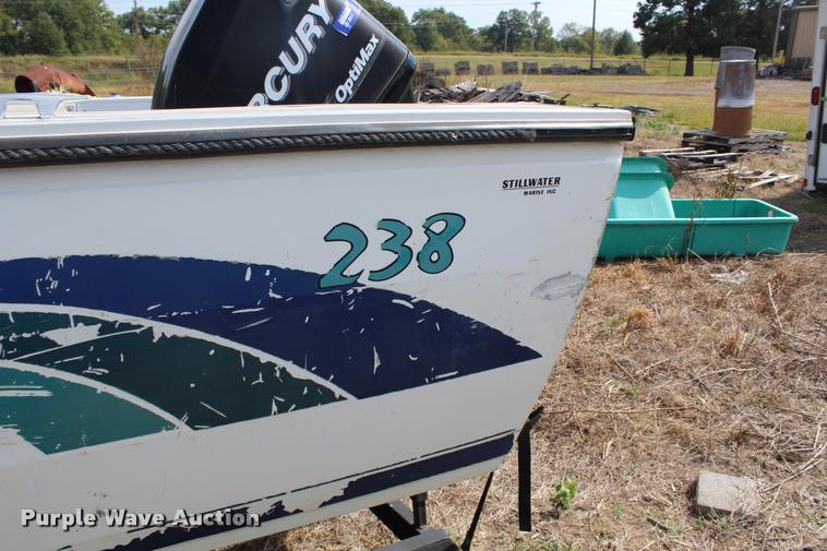 image for item AQ9585 1996 Ranger Cherokee 238 v-bottom boat