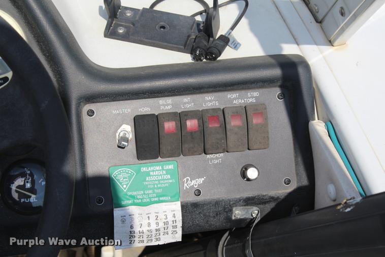 image for item AQ9585 1996 Ranger Cherokee 238 v-bottom boat