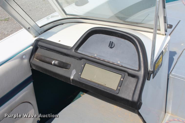 image for item AQ9585 1996 Ranger Cherokee 238 v-bottom boat