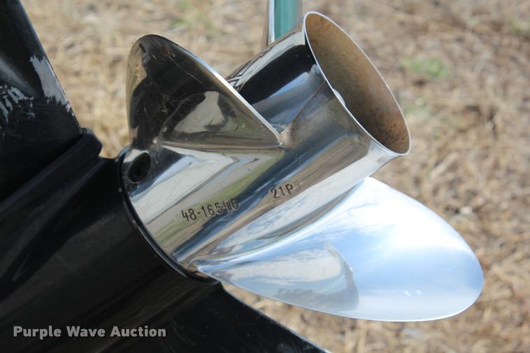 image for item AQ9585 1996 Ranger Cherokee 238 v-bottom boat