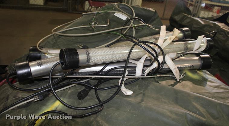 image for item AQ9597 Army style tent