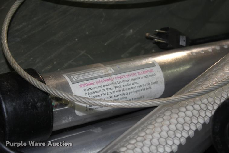 image for item AQ9597 Army style tent