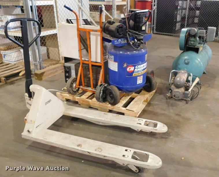 image for item CD9259 Air compressors and tools