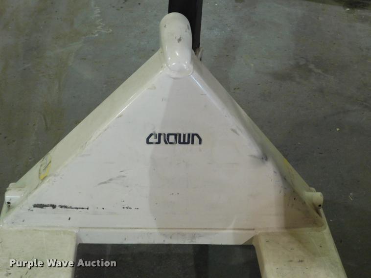 image for item CD9259 Air compressors and tools