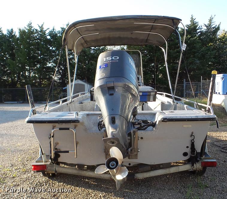 image for item DA8894 2005 Blue Wave 190 Classic boat