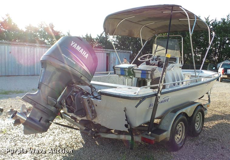 image for item DA8894 2005 Blue Wave 190 Classic boat