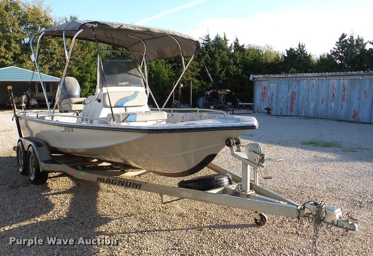 image for item DA8894 2005 Blue Wave 190 Classic boat