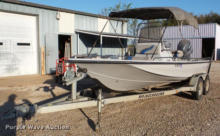 image for item DA8894 2005 Blue Wave 190 Classic boat