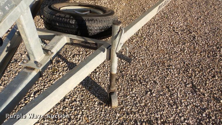 image for item DA8894 2005 Blue Wave 190 Classic boat