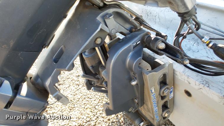 image for item DA8894 2005 Blue Wave 190 Classic boat