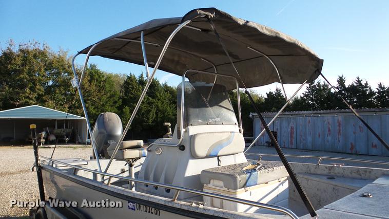 image for item DA8894 2005 Blue Wave 190 Classic boat