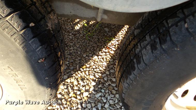 image for item DA8894 2005 Blue Wave 190 Classic boat