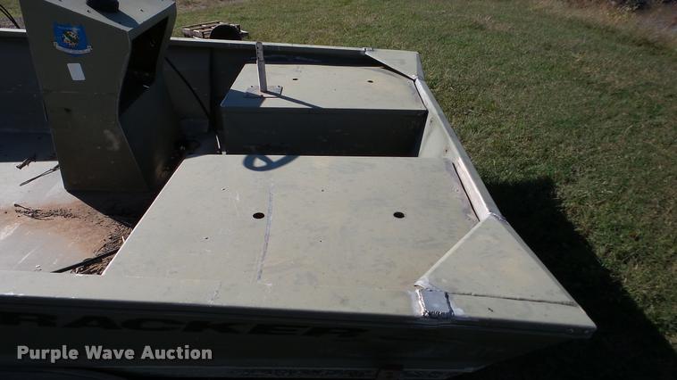 image for item DA8898 2004 Grizzly Tracker 2072 boat