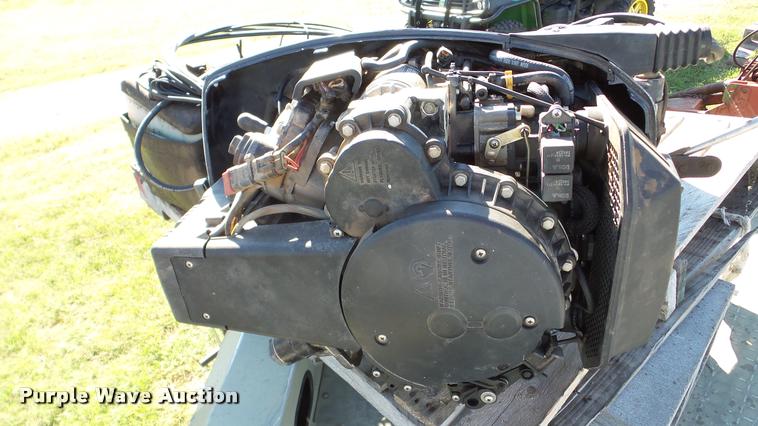 image for item DA8898 2004 Grizzly Tracker 2072 boat