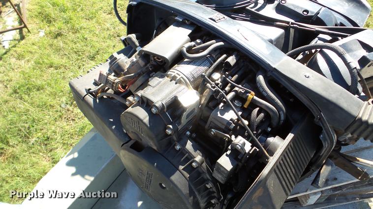 image for item DA8898 2004 Grizzly Tracker 2072 boat