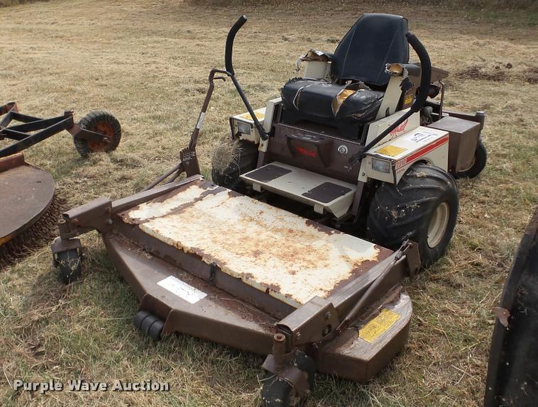 image for item DA8901 Grasshopper 721D lawn mower