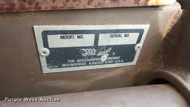 image for item DA8901 Grasshopper 721D lawn mower