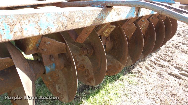 image for item DA8905 Ford 219 off-set disk