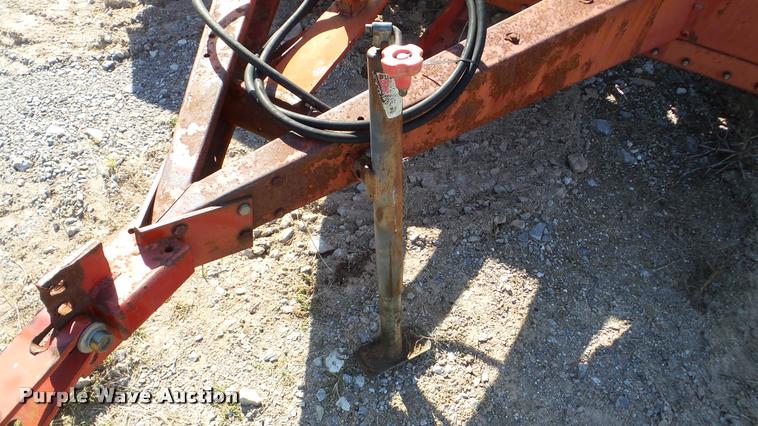 image for item DA8907 International 510 grain drill