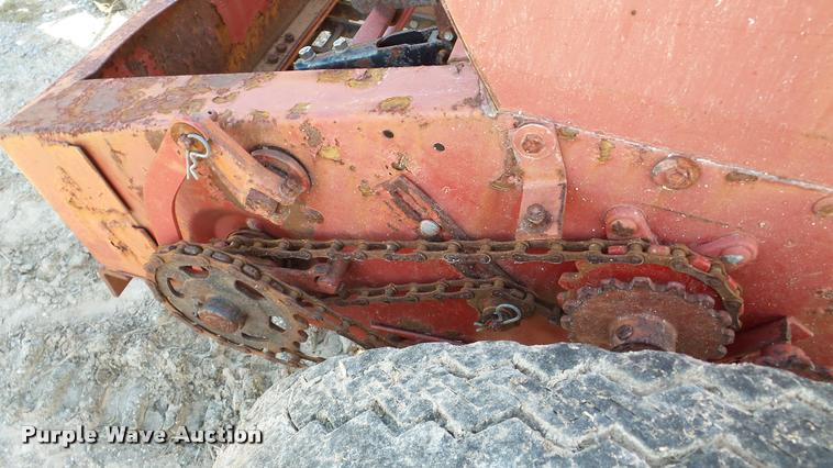 image for item DA8907 International 510 grain drill