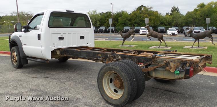 image for item DB4566 2005 Ford F550 XL truck cab and chassis