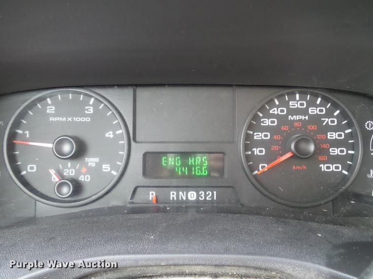 image for item DB4566 2005 Ford F550 XL truck cab and chassis