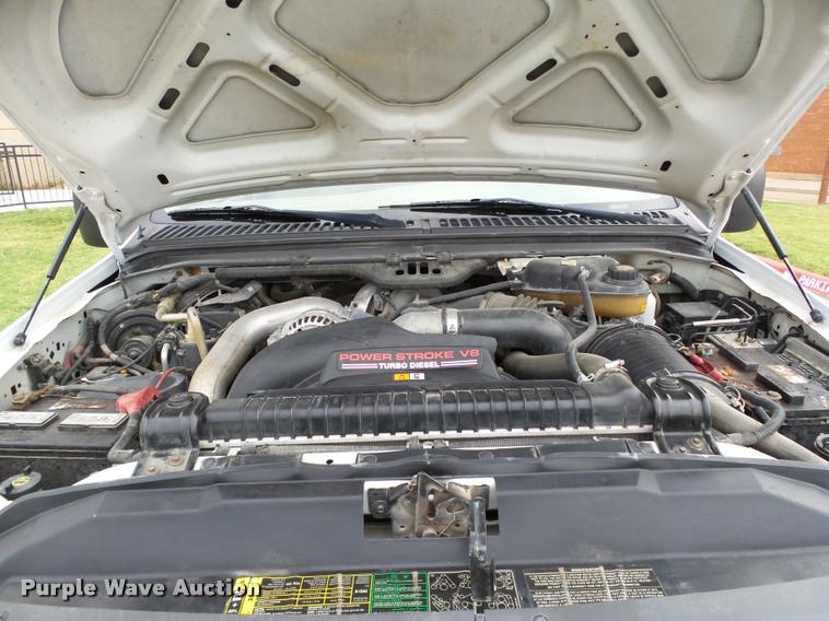 image for item DB4566 2005 Ford F550 XL truck cab and chassis