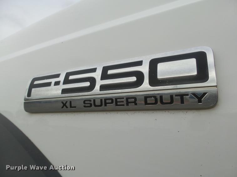 image for item DB4566 2005 Ford F550 XL truck cab and chassis