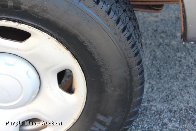 image for item K1920 2009 Ford F150 XL SuperCab pickup truck