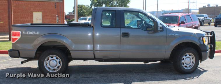 image for item K1922 2010 Ford F150 XL SuperCab pickup truck