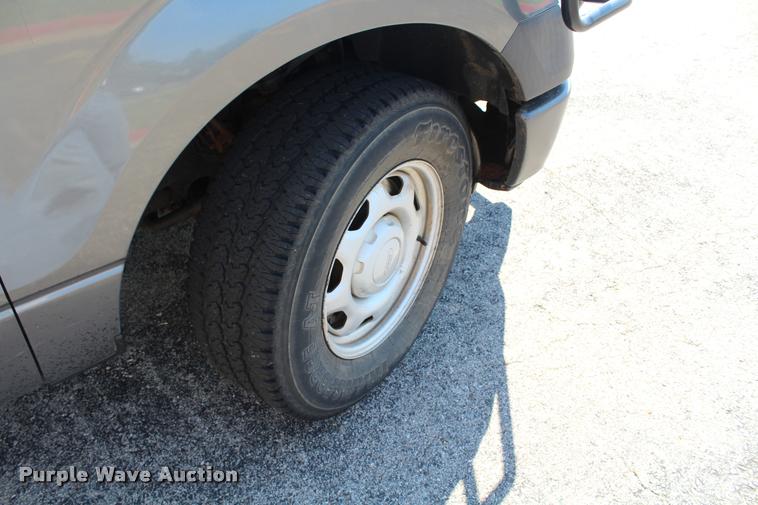 image for item K1922 2010 Ford F150 XL SuperCab pickup truck