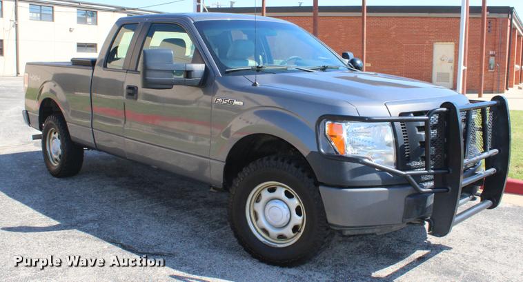 image for item K1923 2010 Ford F150 XL SuperCab pickup truck